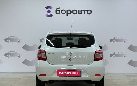 Renault Sandero II рестайлинг, 2018 год, 910 000 рублей, 4 фотография