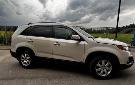 KIA Sorento II рестайлинг, 2011 год, 1 000 000 рублей, 12 фотография