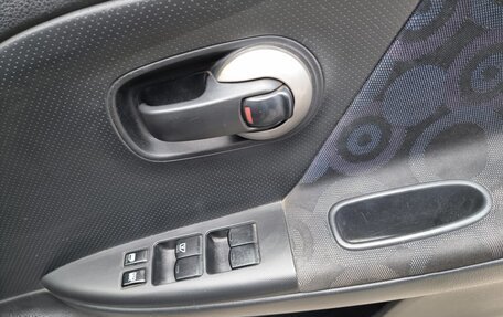 Nissan Note II рестайлинг, 2005 год, 440 000 рублей, 11 фотография