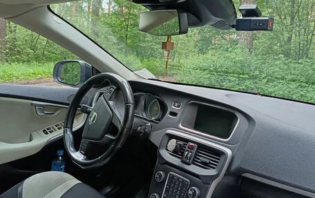 Volvo V40 II рестайлинг, 2013 год, 1 200 000 рублей, 8 фотография
