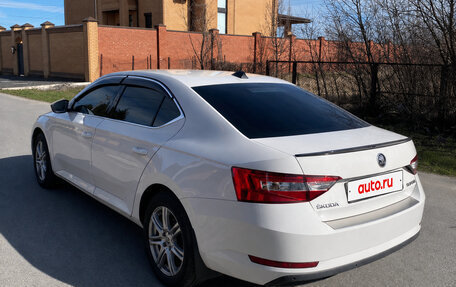 Skoda Superb III рестайлинг, 2017 год, 1 880 000 рублей, 6 фотография