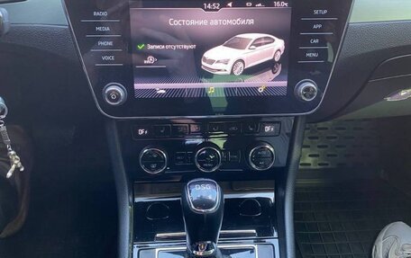 Skoda Superb III рестайлинг, 2017 год, 1 880 000 рублей, 14 фотография