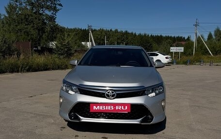 Toyota Camry, 2012 год, 1 600 000 рублей, 2 фотография