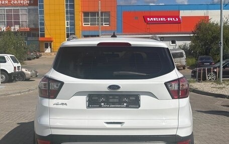 Ford Kuga III, 2018 год, 1 865 000 рублей, 4 фотография