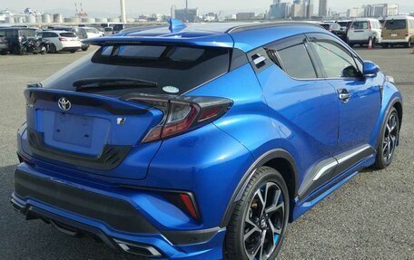 Toyota C-HR I рестайлинг, 2018 год, 2 150 000 рублей, 8 фотография