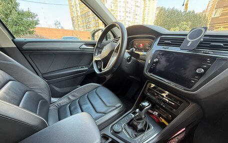 Volkswagen Tiguan II, 2021 год, 3 200 000 рублей, 11 фотография