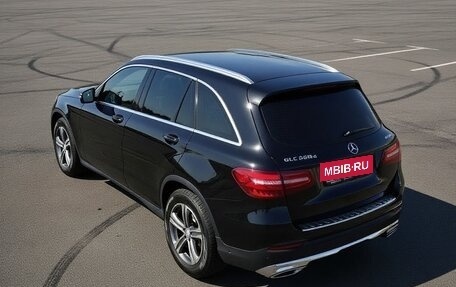 Mercedes-Benz GLC, 2016 год, 2 500 000 рублей, 2 фотография