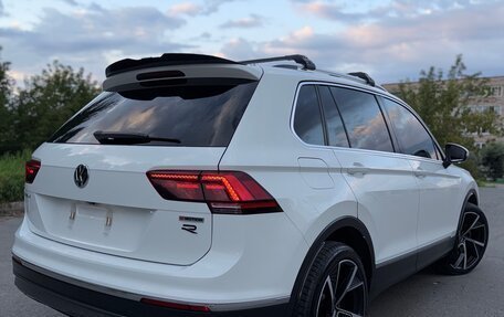 Volkswagen Tiguan II, 2018 год, 2 700 000 рублей, 6 фотография