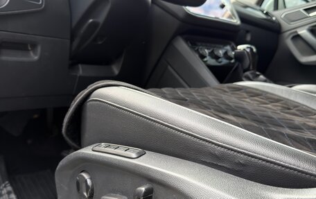 Volkswagen Tiguan II, 2018 год, 2 700 000 рублей, 19 фотография