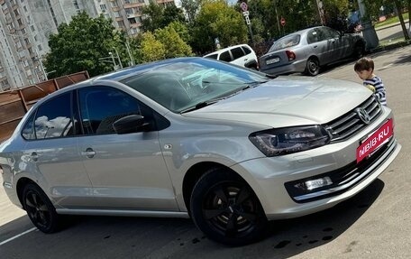 Volkswagen Polo VI (EU Market), 2017 год, 1 000 000 рублей, 4 фотография