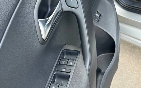 Volkswagen Polo VI (EU Market), 2017 год, 1 000 000 рублей, 13 фотография