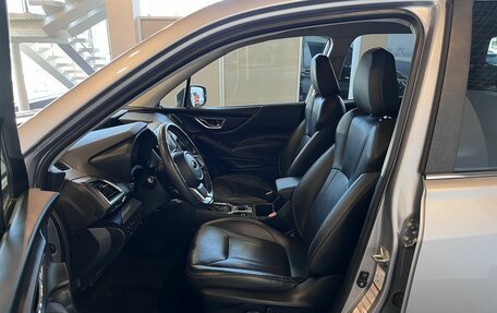Subaru Forester, 2018 год, 2 350 000 рублей, 16 фотография
