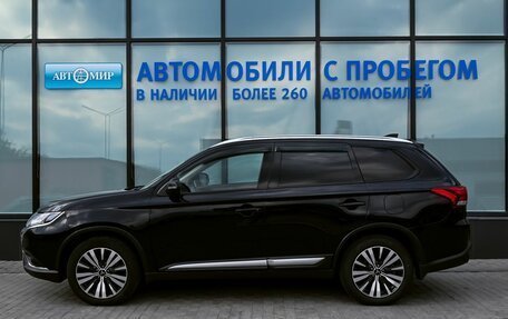Mitsubishi Outlander III рестайлинг 3, 2019 год, 2 199 000 рублей, 2 фотография