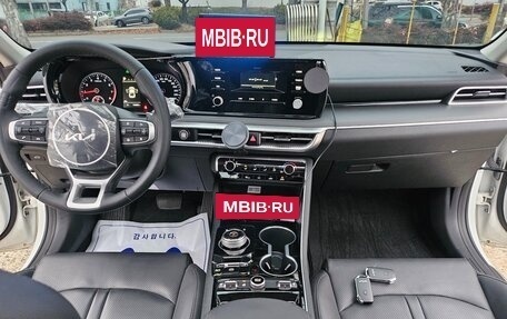 KIA K5, 2023 год, 2 189 599 рублей, 10 фотография