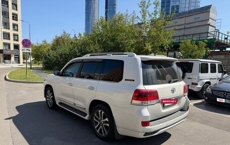 Toyota Land Cruiser 200, 2016 год, 6 300 000 рублей, 4 фотография