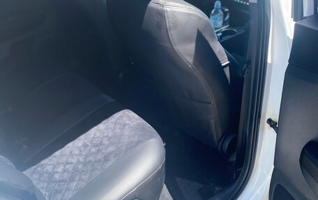 KIA Sportage IV рестайлинг, 2016 год, 2 100 000 рублей, 29 фотография