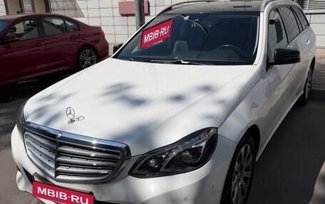 Mercedes-Benz E-Класс, 2014 год, 1 490 000 рублей, 15 фотография