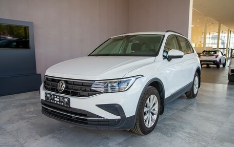 Volkswagen Tiguan II, 2021 год, 3 350 000 рублей, 3 фотография