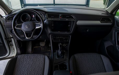 Volkswagen Tiguan II, 2021 год, 3 350 000 рублей, 8 фотография