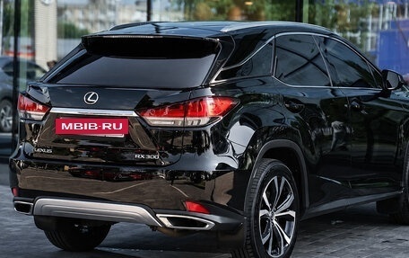 Lexus RX IV рестайлинг, 2020 год, 4 200 000 рублей, 2 фотография