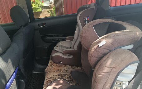 Toyota Wish II, 2007 год, 800 000 рублей, 8 фотография