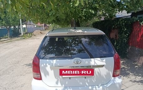 Toyota Wish II, 2007 год, 800 000 рублей, 4 фотография