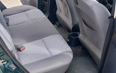 Hyundai Getz I рестайлинг, 2004 год, 230 000 рублей, 11 фотография