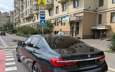 BMW 7 серия, 2018 год, 8 000 000 рублей, 4 фотография