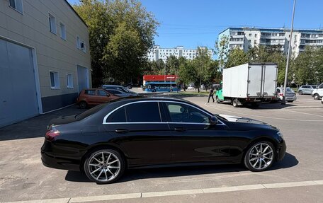 Mercedes-Benz E-Класс, 2021 год, 4 700 000 рублей, 7 фотография