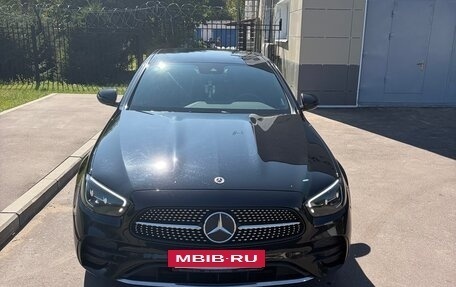 Mercedes-Benz E-Класс, 2021 год, 4 700 000 рублей, 13 фотография
