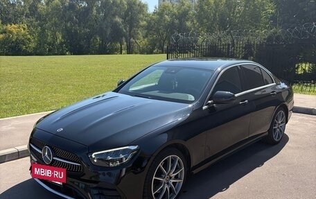Mercedes-Benz E-Класс, 2021 год, 4 700 000 рублей, 12 фотография