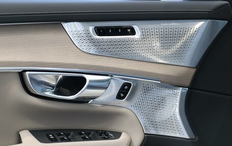 Volvo XC90 II рестайлинг, 2026 год, 10 500 000 рублей, 7 фотография