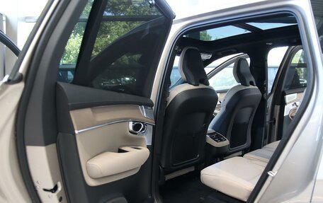 Volvo XC90 II рестайлинг, 2026 год, 10 500 000 рублей, 15 фотография