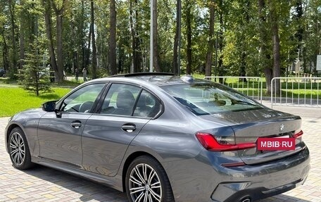 BMW 3 серия, 2019 год, 3 290 000 рублей, 6 фотография