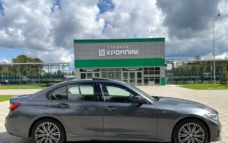BMW 3 серия, 2019 год, 3 290 000 рублей, 15 фотография