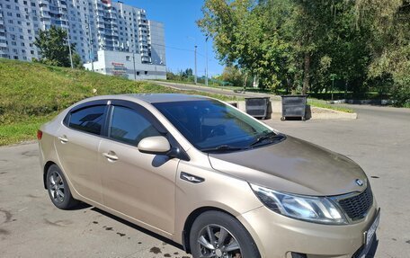 KIA Rio III рестайлинг, 2013 год, 750 000 рублей, 4 фотография