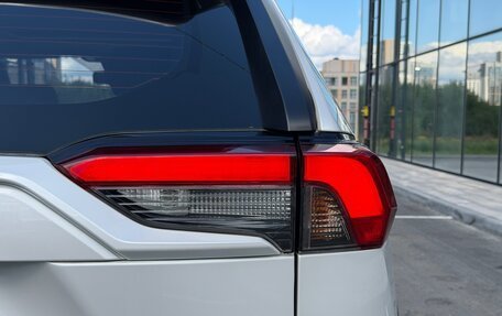 Toyota RAV4, 2021 год, 3 099 000 рублей, 7 фотография