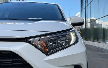 Toyota RAV4, 2021 год, 3 099 000 рублей, 10 фотография