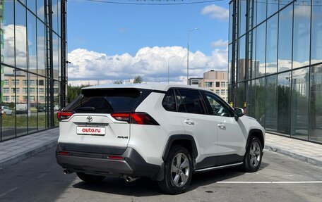 Toyota RAV4, 2021 год, 3 099 000 рублей, 15 фотография