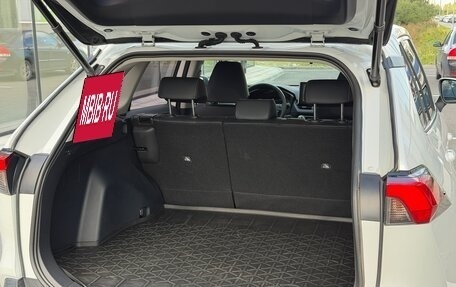 Toyota RAV4, 2021 год, 3 099 000 рублей, 16 фотография