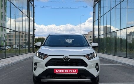 Toyota RAV4, 2021 год, 3 099 000 рублей, 9 фотография
