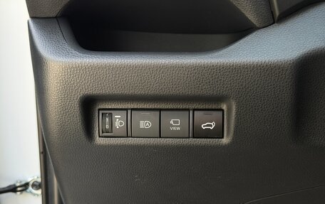 Toyota RAV4, 2021 год, 3 099 000 рублей, 25 фотография