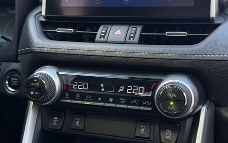 Toyota RAV4, 2021 год, 3 099 000 рублей, 30 фотография