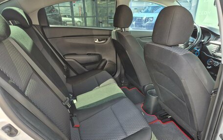 KIA Rio IV, 2018 год, 1 390 000 рублей, 8 фотография