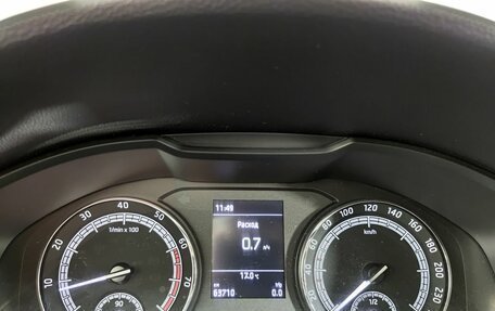 Skoda Karoq I, 2022 год, 2 350 000 рублей, 16 фотография