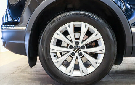 Volkswagen Tiguan II, 2020 год, 2 690 000 рублей, 26 фотография