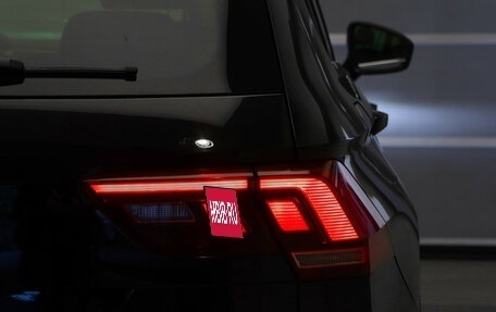 Volkswagen Tiguan II, 2020 год, 2 690 000 рублей, 28 фотография