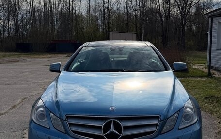 Mercedes-Benz E-Класс, 2012 год, 1 770 000 рублей, 1 фотография