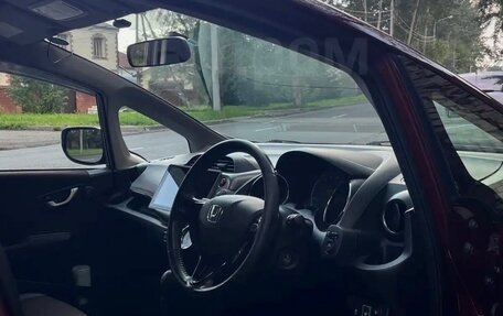 Honda Fit Shuttle I рестайлинг, 2013 год, 1 000 000 рублей, 12 фотография