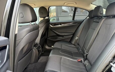 BMW 5 серия, 2018 год, 1 900 000 рублей, 5 фотография